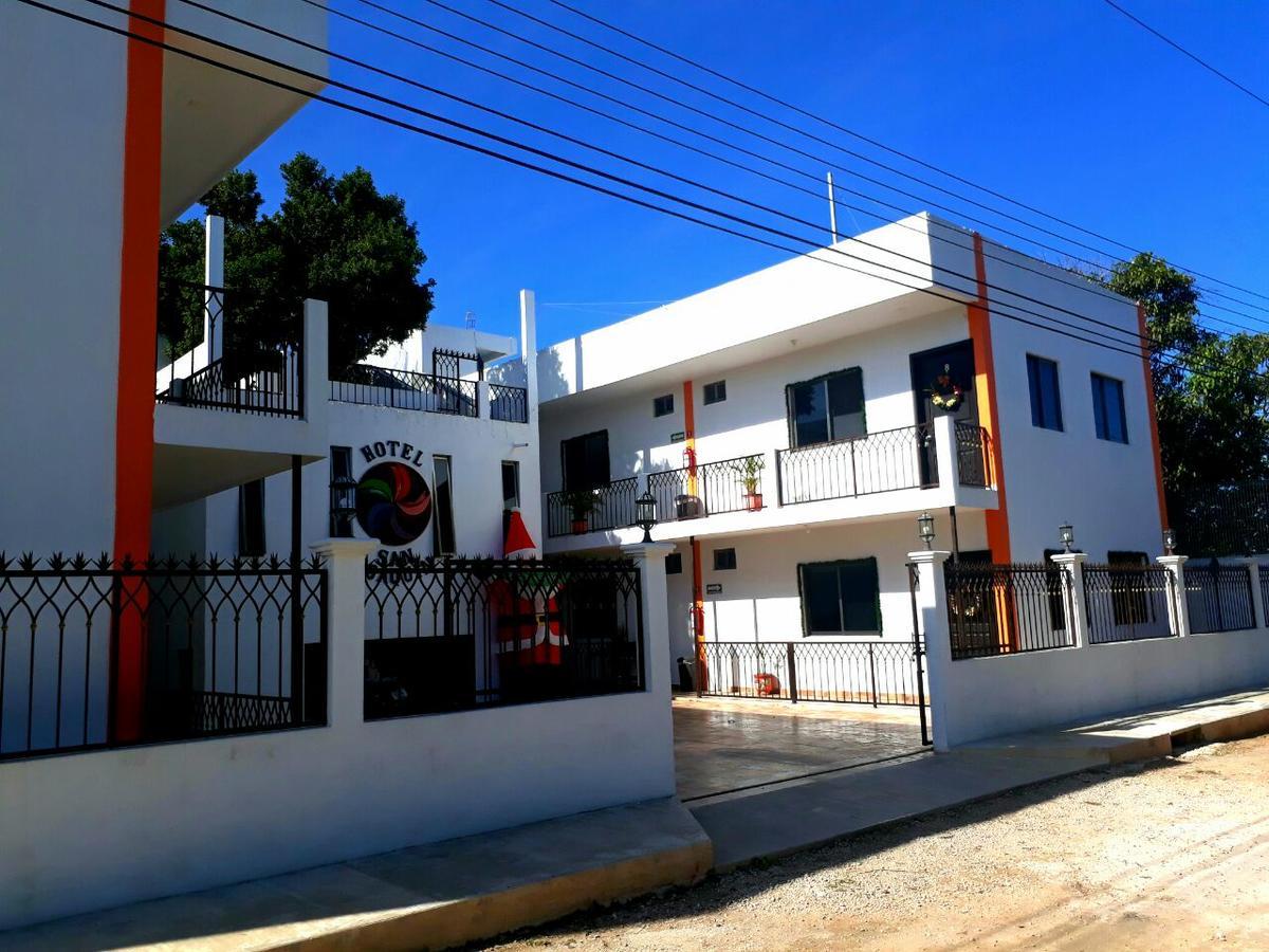 باكالار Hotel San Joaquin المظهر الخارجي الصورة